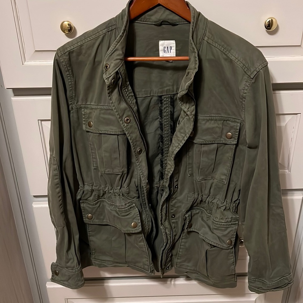 Women’s Gap Jacket Size Medium - image 1
